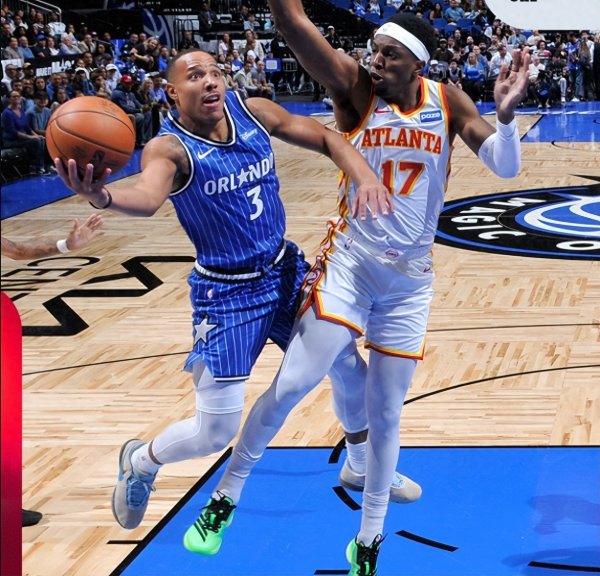 股查查 特雷杨制胜罚球老鹰逆转魔术, 班凯罗贝恩狂铁